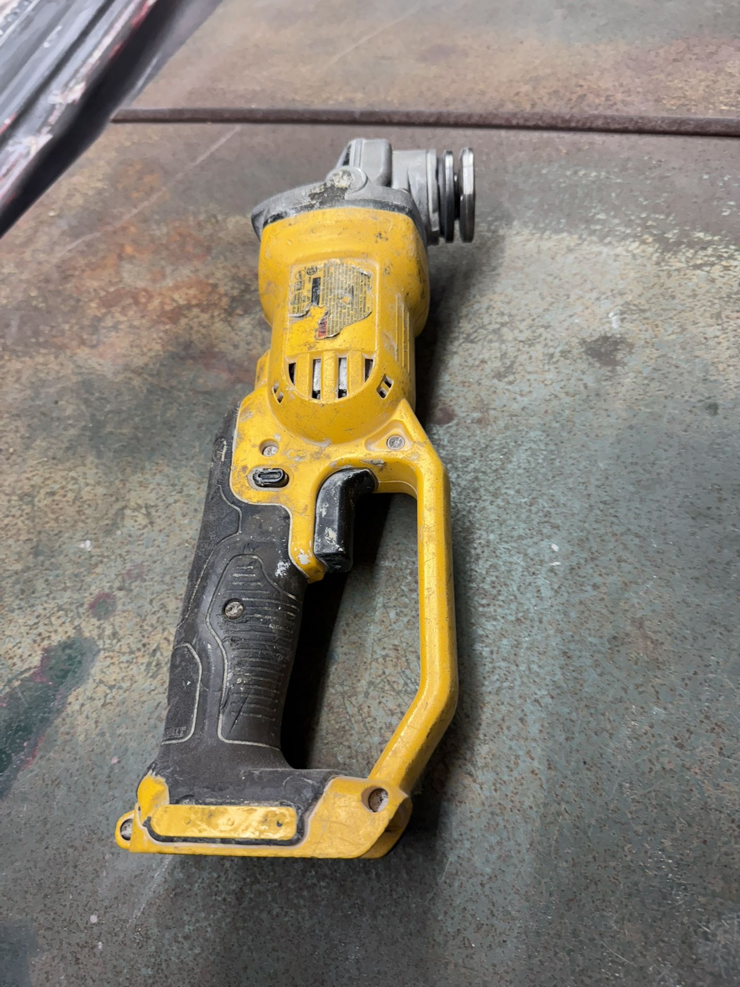 Dewalt 20 V Grinder