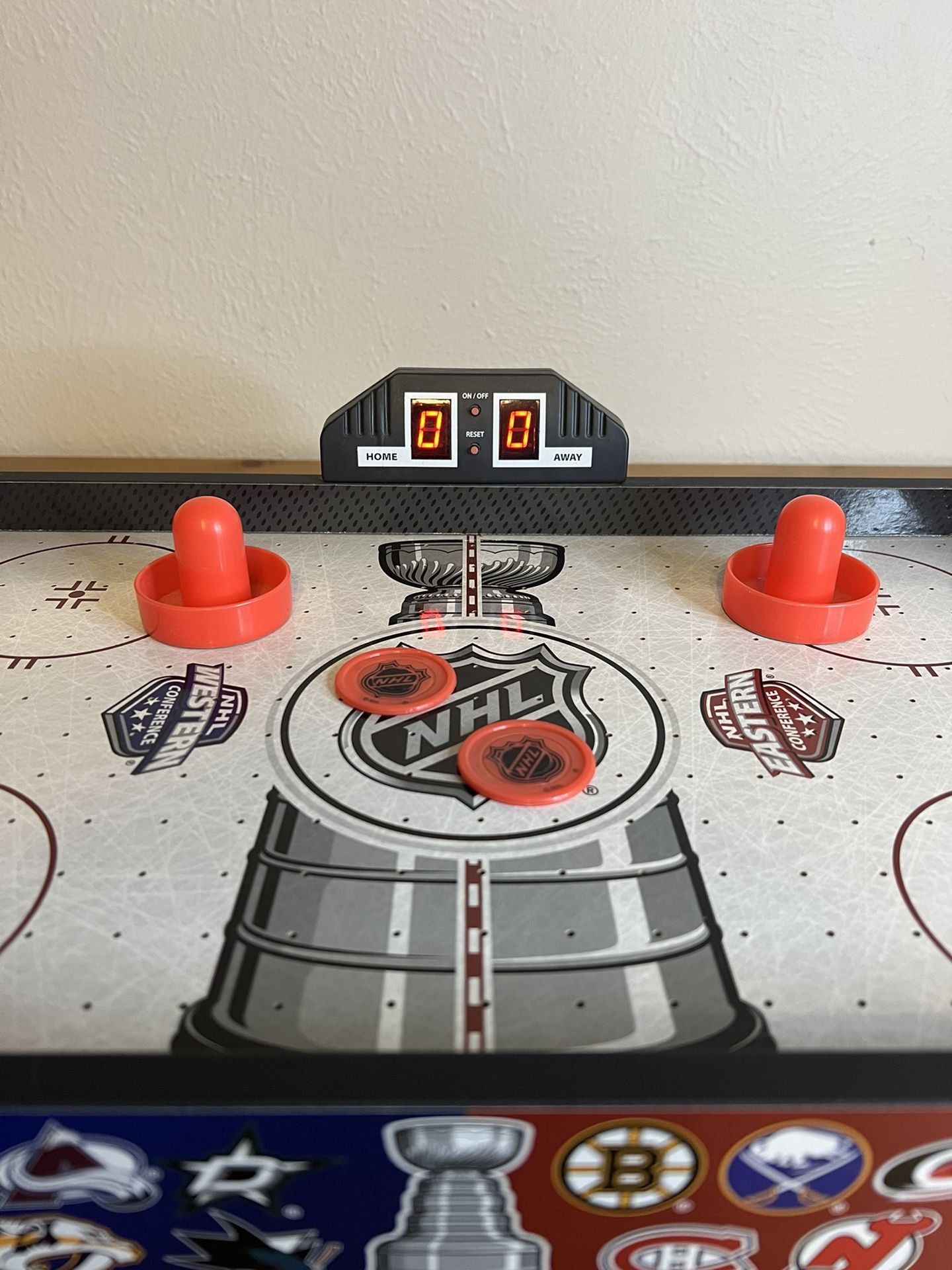 NHL Table Top Hover Hockey for Sale in Littleton, CO OfferUp