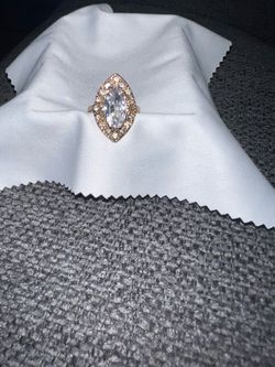 • Gold-Toned Fashion Ring #7