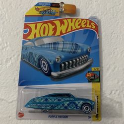 Purple Passion Treasure Hunt (toy)