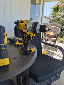 Shop DEWALT
20V MAX XR Brushless Cordless 1/2 in. Hammer Drill (Tool Only STORE PRICE $170