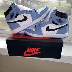 Air Jordan Retro 1’s UNC 