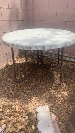 Round Outdoor Table