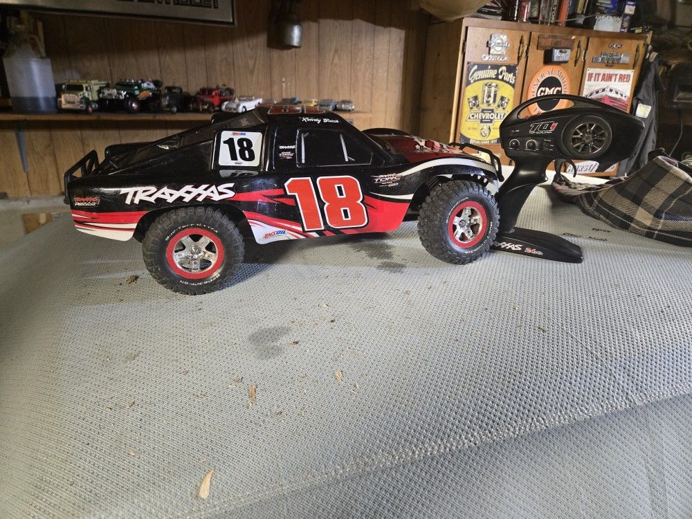 Traxxas Slash 2x4 Brushless