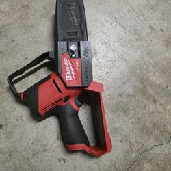 Milwaukee Saw M12