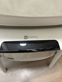 4 Moms Bassinet