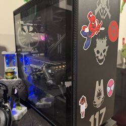 Custom gaming PC