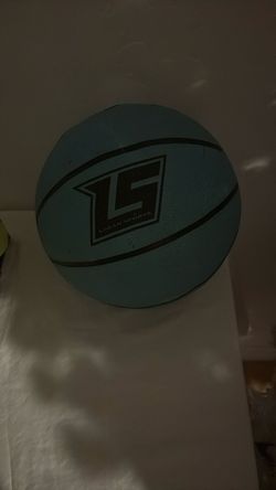 Logan Sports Basketball