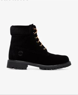 Off White x Timberland Velvet Timberlands Sz. 6