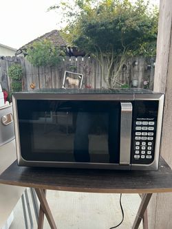 Microwave Hamilton Beach® $55 OBO.