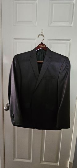 Kenneth Cole Reaction 2-piece suit