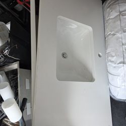 Sink /complete With Granite