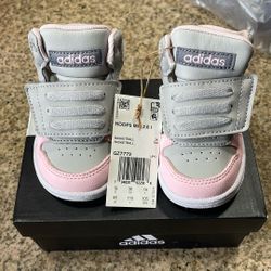 Adidas Shoes 4K