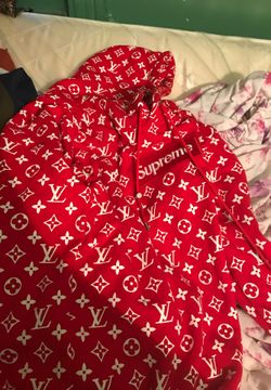 Supreme hoodie