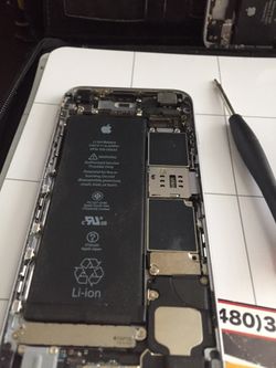 Iphone Screens and Parts