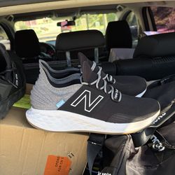 New Balance Fresh Foam Roav Running Shoes 12M