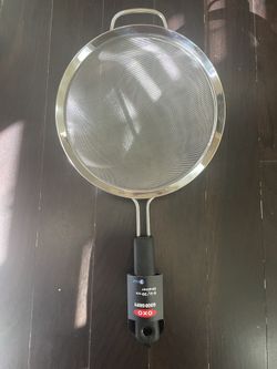 Brand New Oxo Strianer