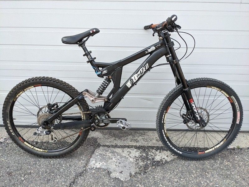 Specialized Big Hit 2......read Description