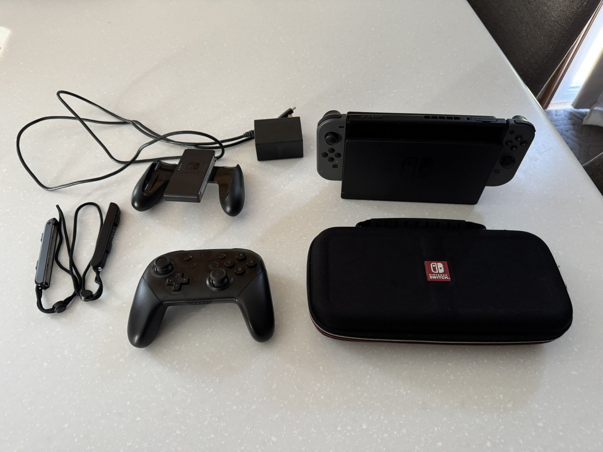Nintendo Switch, Pro controller, Case