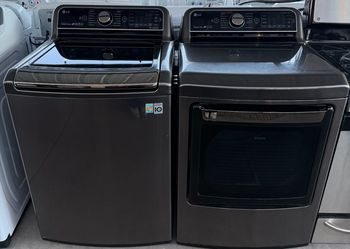LG~📢📢🔥Amazing Black Steel Washer and Dryer Electric Set in excellent condition