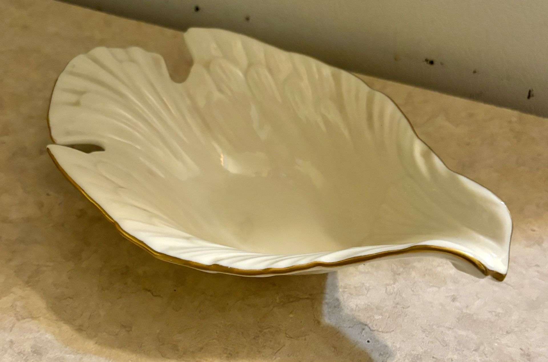 Lenox Dove Candy Dish Ivory with Gold Trim