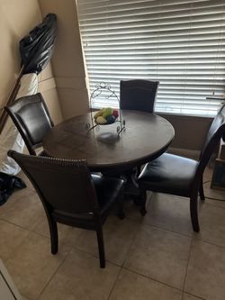 dining table with 4 chairs