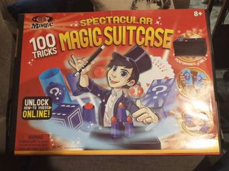 100 Trick Magician's Suitcase
