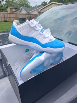 Air Jordan 11 Retro Low  Size Men 8 Negotiable