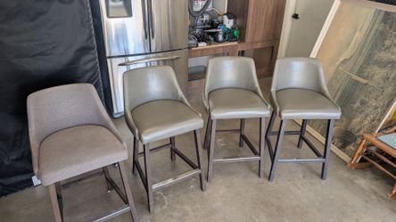 bar stools