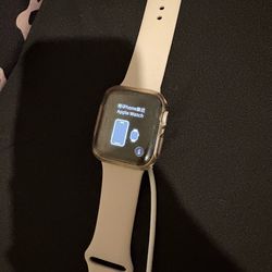 Apple Watch SE (2nd gen)