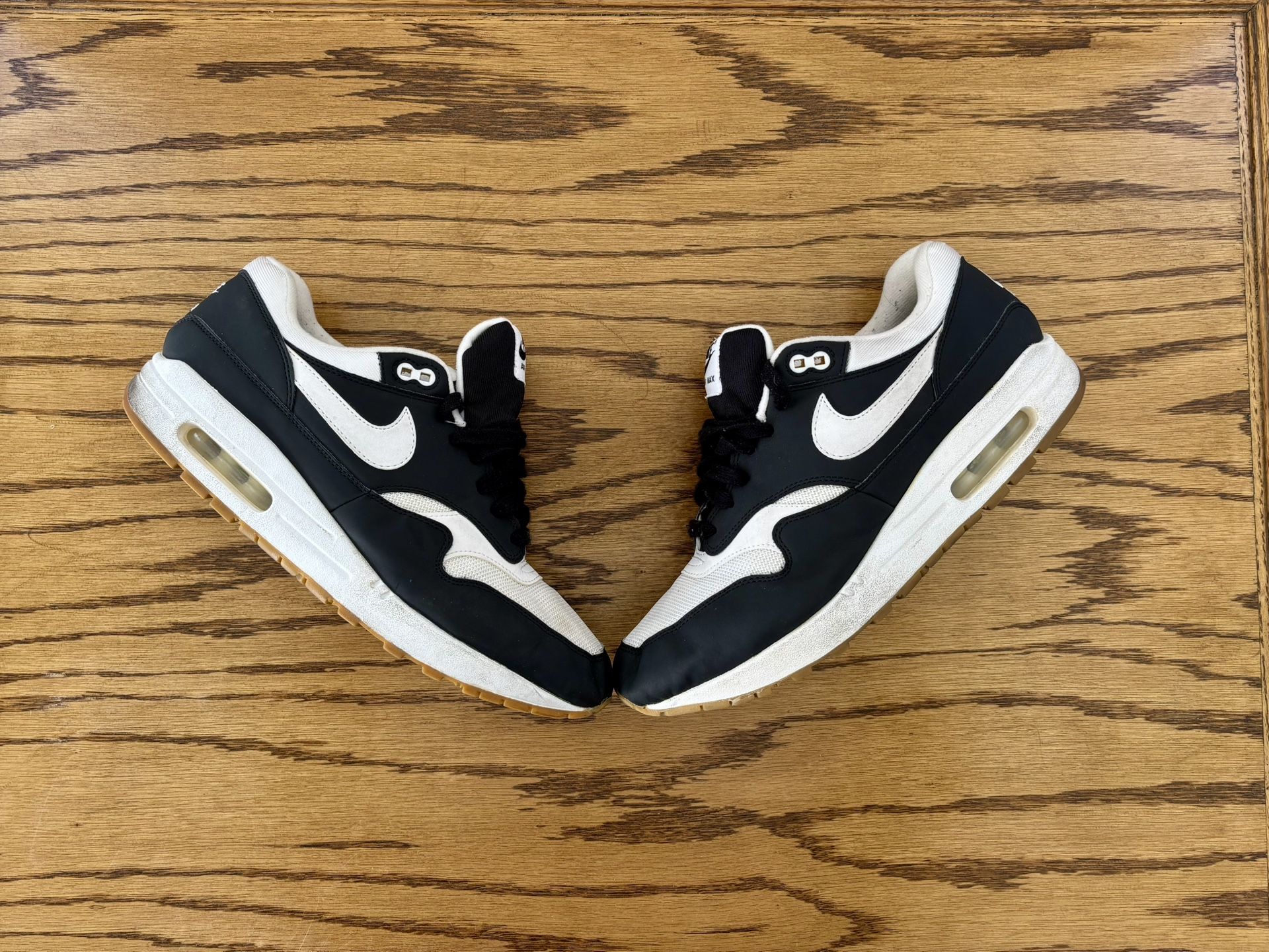 Air Max 1 Women Size 11.5 Or Men Size 9.5