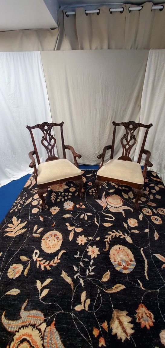 2 antique style dining chairs they are