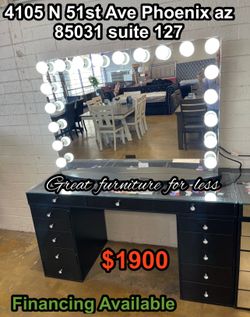 Impressions vanity With Bluethoot mirror brand new