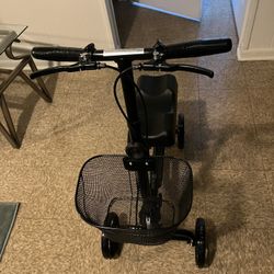Knee Walker