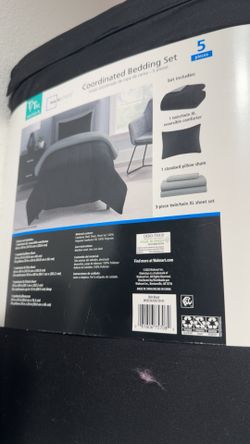 Twin Comforter Set New