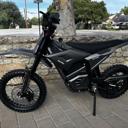 Fast Electric Dirt Bike 2500W | EM-5 | 37 MPH |