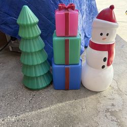 Outdoor Christmas decorations