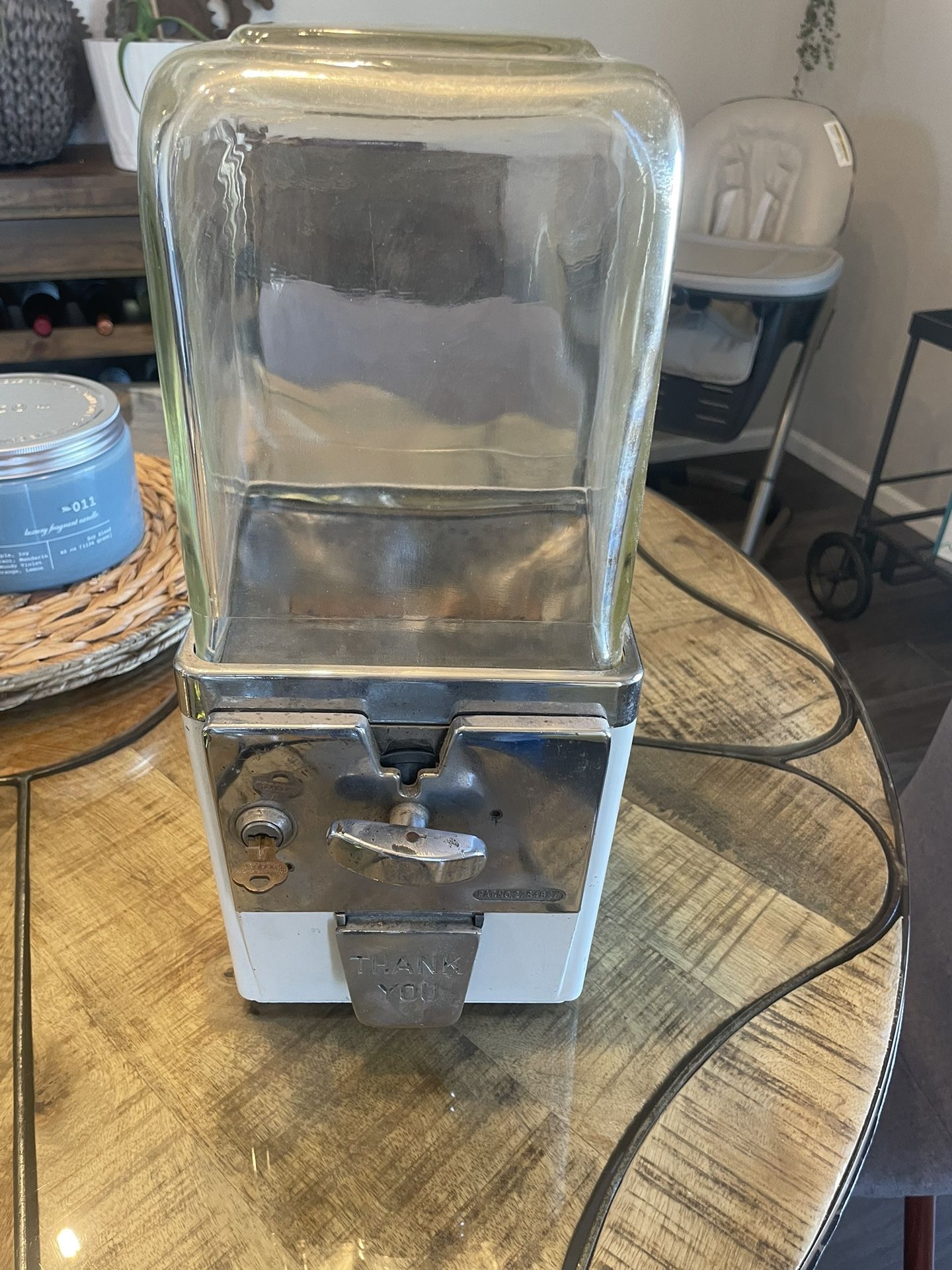 Vintage 1950’s Atlas Master Glass Dome Gumball Machine Penny/Nickle with key