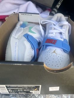 Jordan legacy 312Lows size 5Y