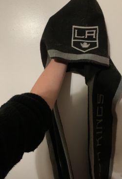 LA Kings hoodie scarf