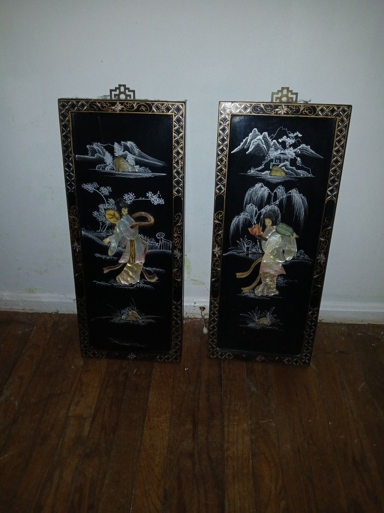 Beautiful asian wall plaques , will fit any decor