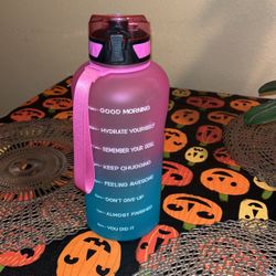 Motivated water jug