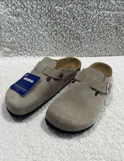 New Birkenstock Boston Clogs Taupe Color Never Been Worn