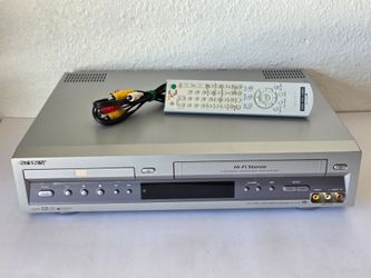 Sony SLV-D100 DVD/VCR VHS Combo Player Recorder With Remote & AV Cables