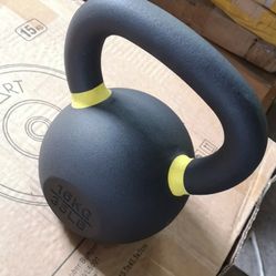 Competition Kettlebell - 8kg / 18lb