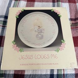Precious Moments Jesus Loves Me (Girl) 1982 Plate