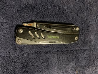 Schrade multi tool