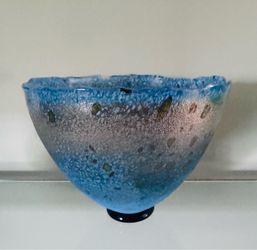 Kosta Boda “chico” bowl by Bertil Vallien