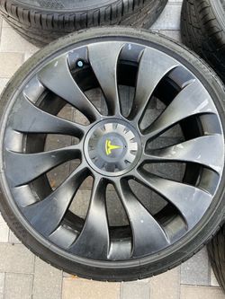 Tesla Rims with Tires 5x114.3⁠ 20”