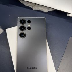 Samsung galaxy s25 ultra 256GB tmobile or metro